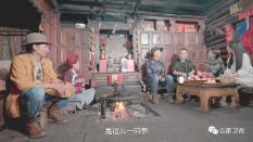 救援落湖男孩